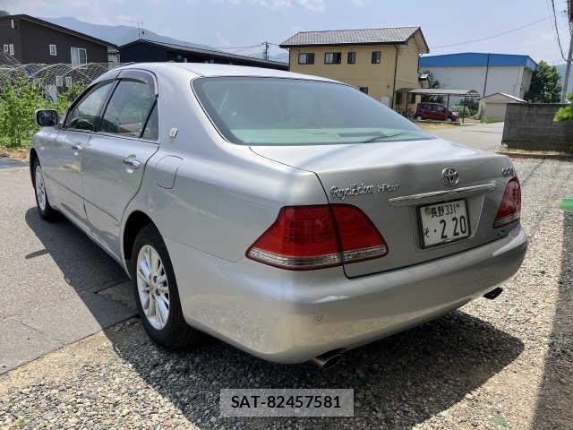 Toyota CROWN SEDAN 2005-07 6903661-2