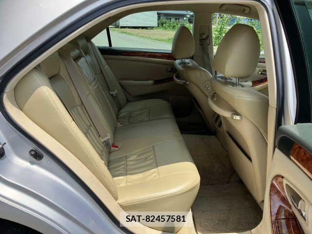 Toyota CROWN SEDAN 2005-07 6903661-8