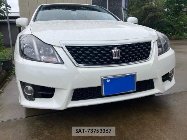 Toyota CROWN SEDAN 2011-06 7058052-1