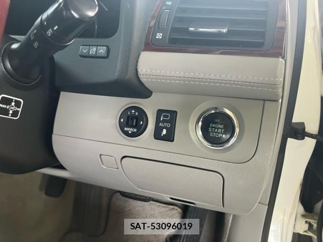 Toyota CROWN SEDAN 2012-04 7250271-10