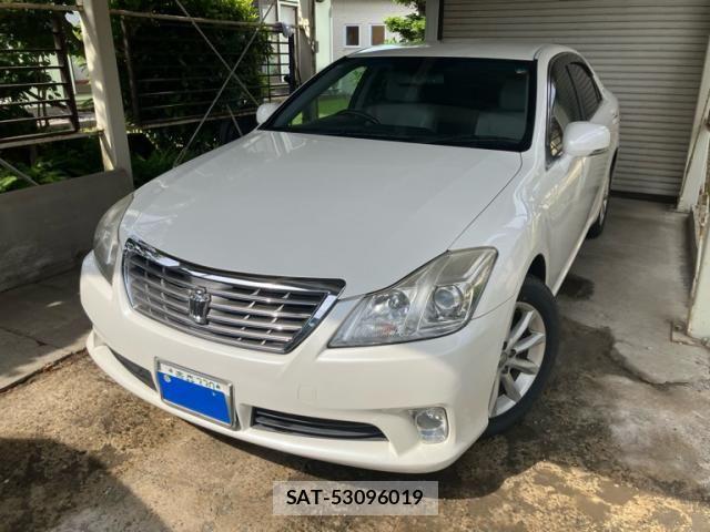 Toyota CROWN SEDAN 2012-04 7250271-1