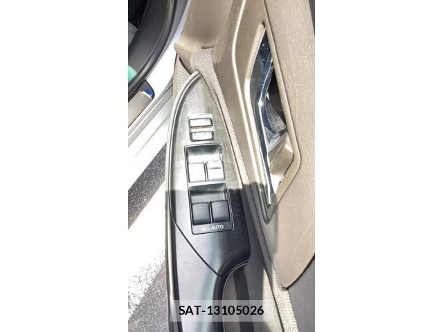 Toyota CROWN SEDAN 2009-03 7326383-12