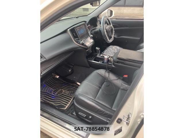 Toyota CROWN SEDAN 2013-03 7357288-13