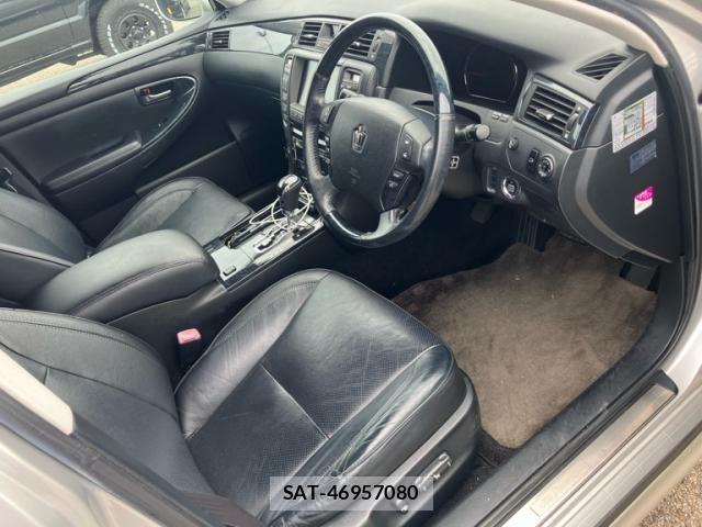 Toyota CROWN SEDAN 2005-03 7357290-13