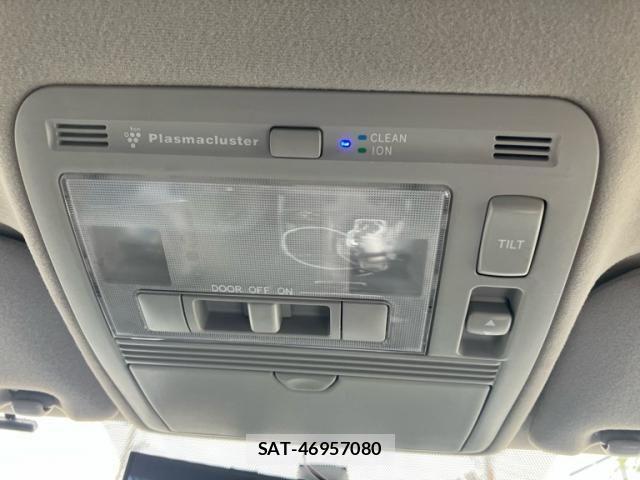 Toyota CROWN SEDAN 2005-03 7357290-18