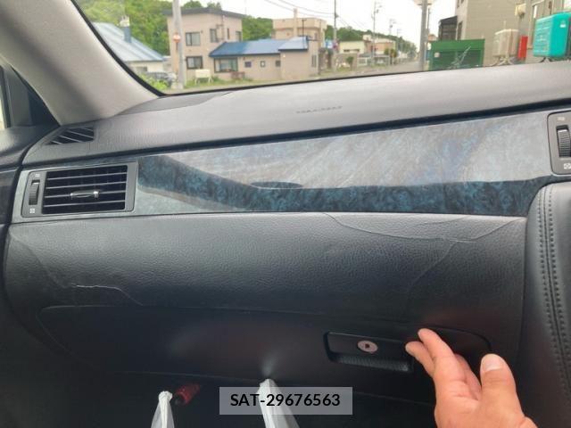 Toyota CROWN SEDAN 2005-08 7453660-23