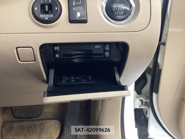 Toyota CROWN SEDAN 2011-03 7453659-14