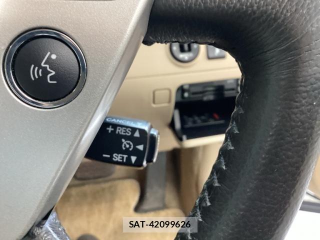 Toyota CROWN SEDAN 2011-03 7453659-17