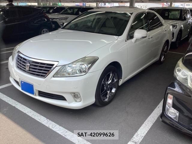 Toyota CROWN SEDAN 2011-03 7453659-1