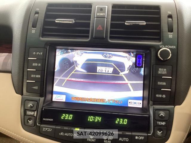 Toyota CROWN SEDAN 2011-03 7453659-20