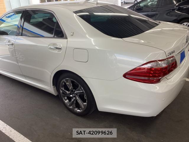Toyota CROWN SEDAN 2011-03 7453659-2