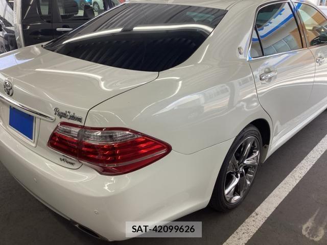 Toyota CROWN SEDAN 2011-03 7453659-3