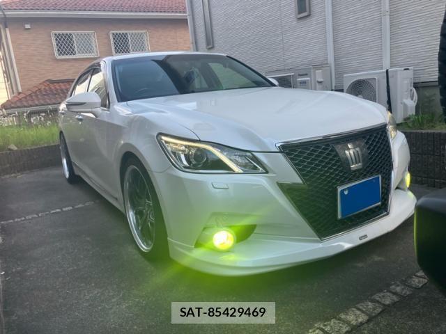 Toyota CROWN SEDAN 2013-01 7500048-0