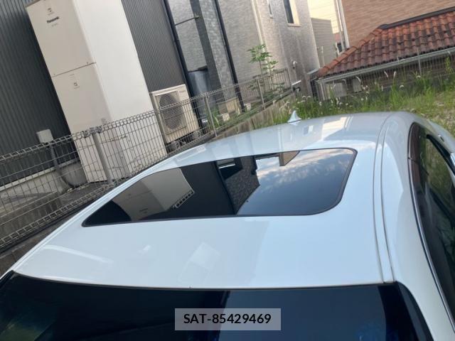 Toyota CROWN SEDAN 2013-01 7500048-9