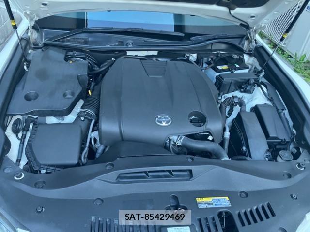 Toyota CROWN SEDAN 2013-01 7500048-23