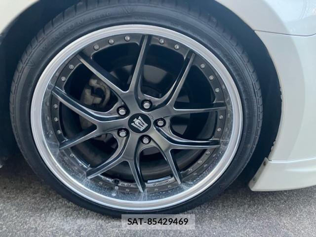 Toyota CROWN SEDAN 2013-01 7500048-2