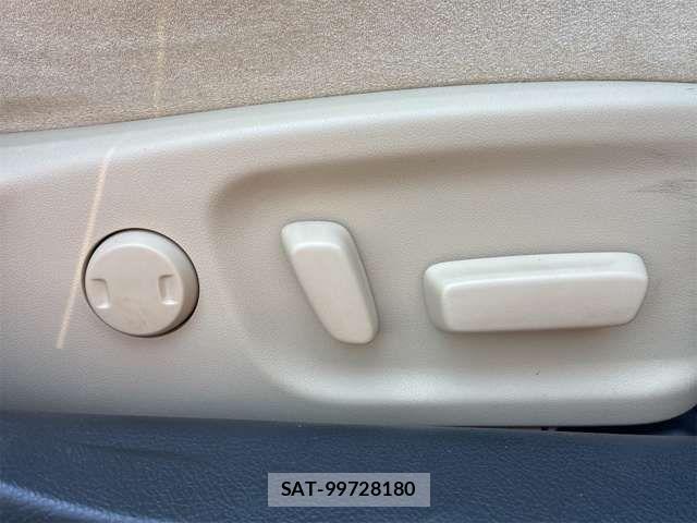 Toyota CROWN SEDAN 2015-05 7961037-9