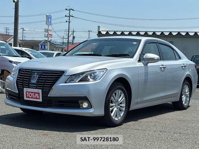 Toyota CROWN SEDAN 2015-05 7961037-19