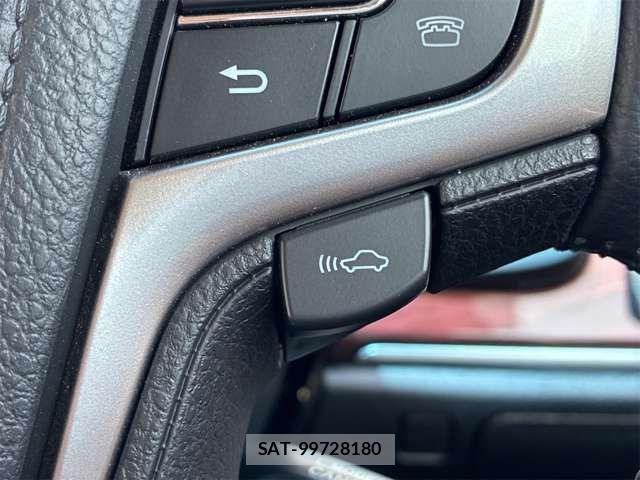 Toyota CROWN SEDAN 2015-05 7961037-7