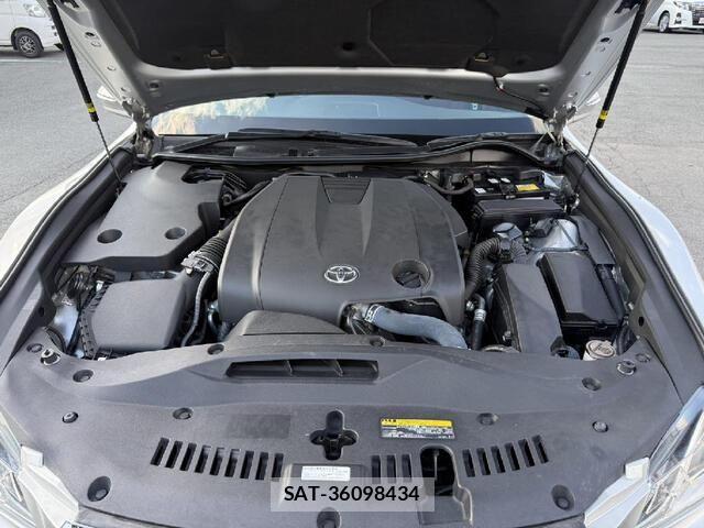 Toyota CROWN SEDAN 2013-06 8073372-21