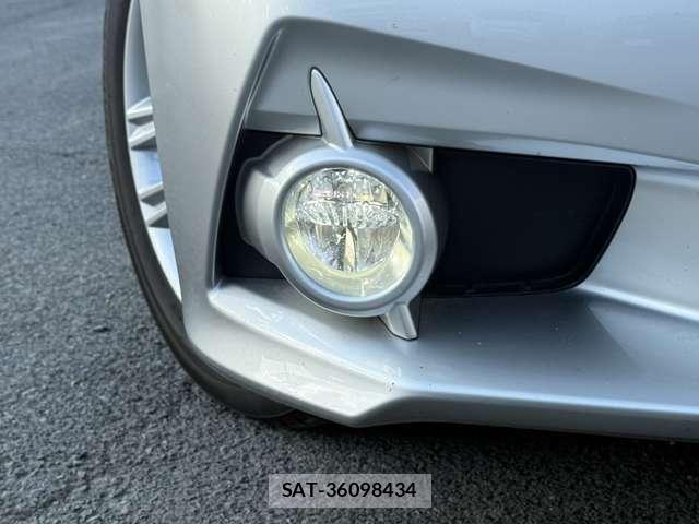 Toyota CROWN SEDAN 2013-06 8073372-27