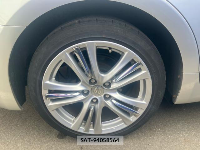 Toyota CROWN SEDAN 2014-04 8098656-10
