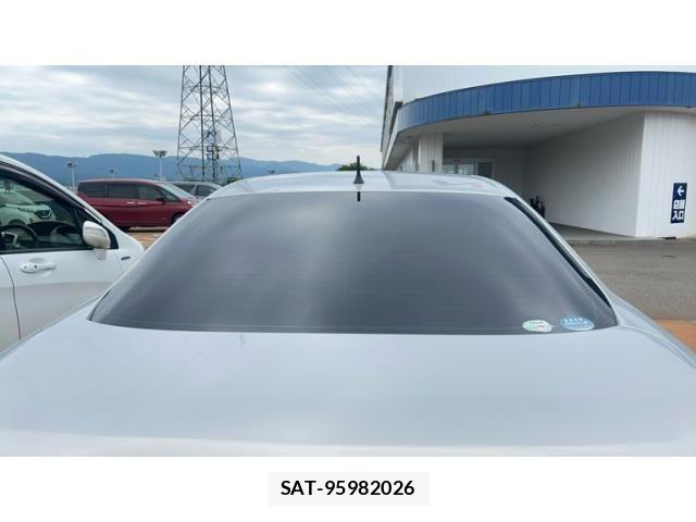 Toyota CROWN SEDAN 2009-12 8098655-9