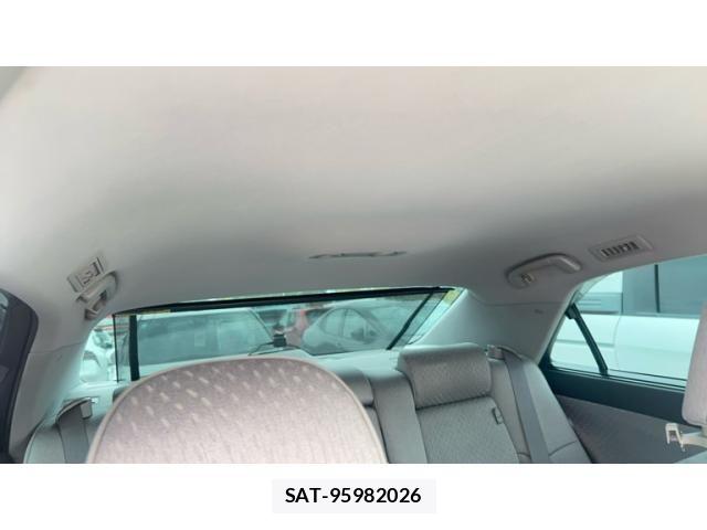 Toyota CROWN SEDAN 2009-12 8098655-24
