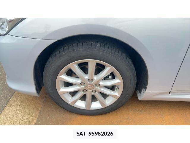 Toyota CROWN SEDAN 2009-12 8098655-6