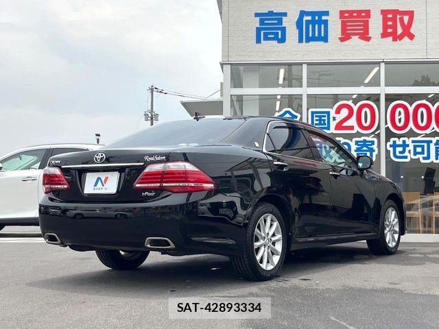 Toyota CROWN SEDAN 2010-02 8207021-15