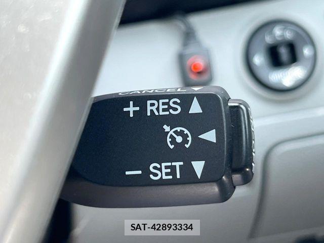 Toyota CROWN SEDAN 2010-02 8207021-4