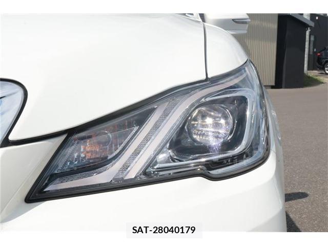 Toyota CROWN SEDAN 2016-05 8207018-10