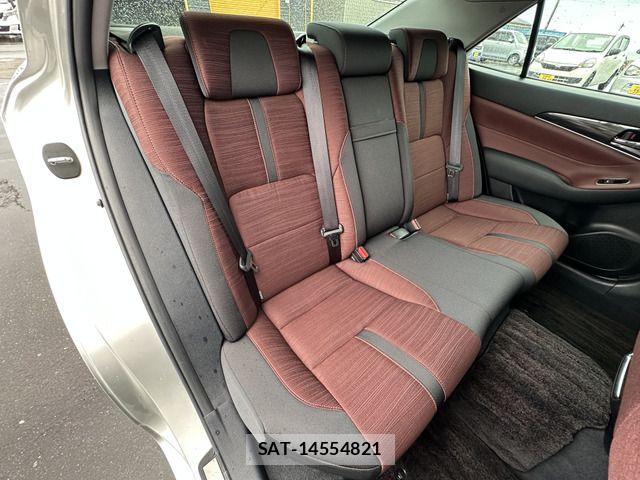 Toyota CROWN SEDAN 2013-09 8207019-12