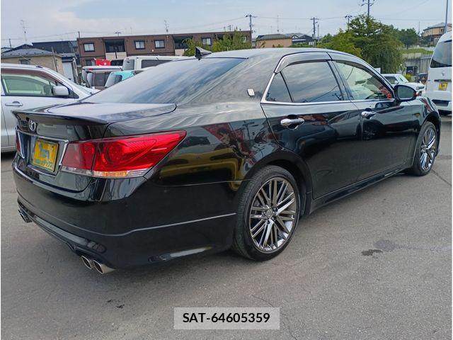 Toyota CROWN SEDAN 2013-05 8207020-25