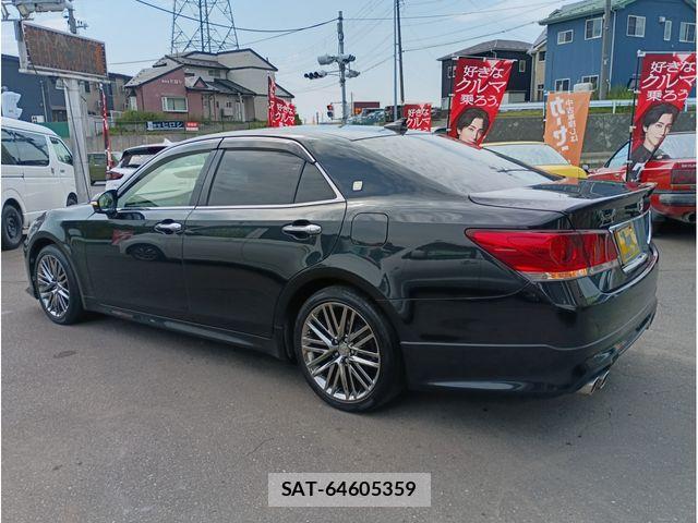 Toyota CROWN SEDAN 2013-05 8207020-26
