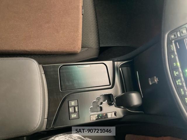 Toyota CROWN SEDAN 2008-05 8313908-17