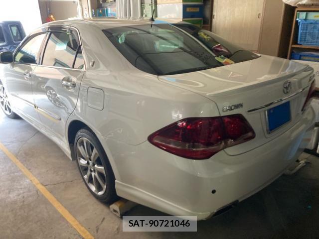 Toyota CROWN SEDAN 2008-05 8313908-6