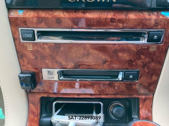 Toyota CROWN SEDAN 2005-02 8313909-16