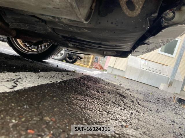 Toyota CROWN SEDAN 2010-05 8335353-6