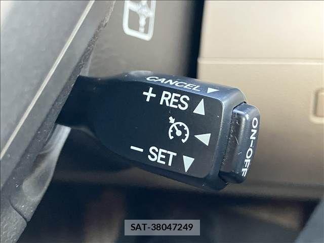Toyota CROWN SEDAN 2012-12 8485204-6