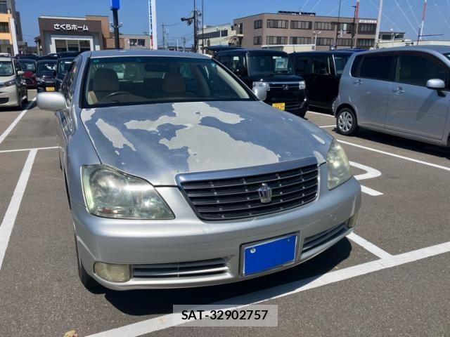 Toyota CROWN SEDAN 2005-05 8561546-0
