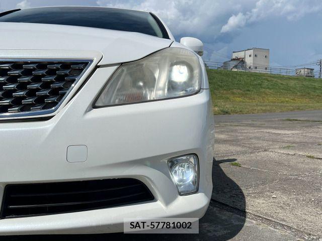 Toyota CROWN SEDAN 2012-04 8658550-9