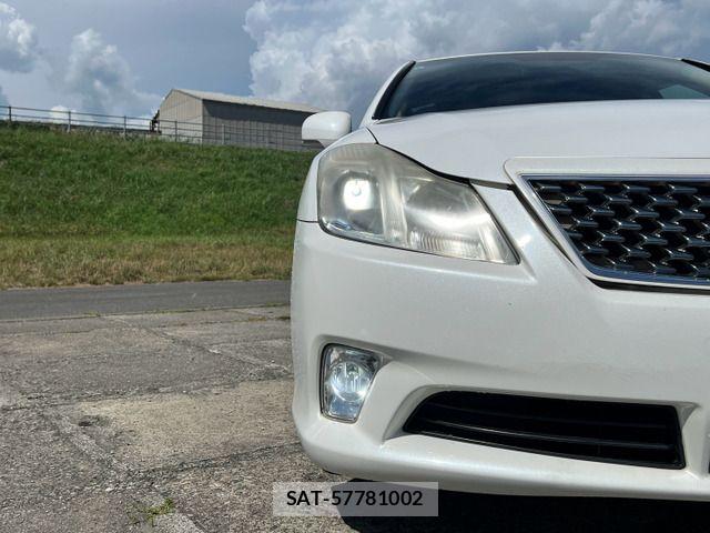 Toyota CROWN SEDAN 2012-04 8658550-8