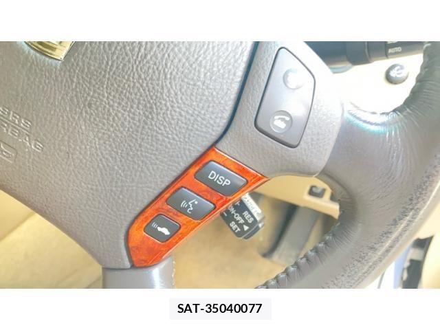 Toyota CROWN SEDAN 2004-06 8658553-13