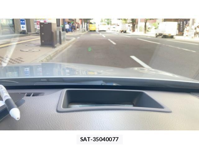 Toyota CROWN SEDAN 2004-06 8658553-18