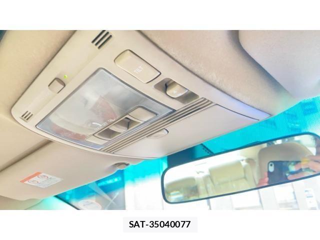 Toyota CROWN SEDAN 2004-06 8658553-23