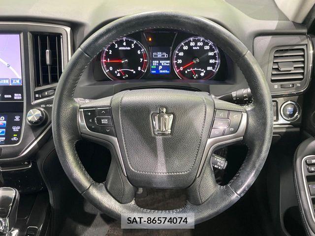 Toyota CROWN SEDAN 2013-03 8741348-11
