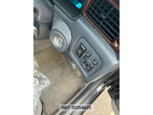 Toyota CROWN SEDAN 1998-01 8741350-14