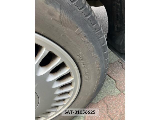 Toyota CROWN SEDAN 1998-01 8741350-23