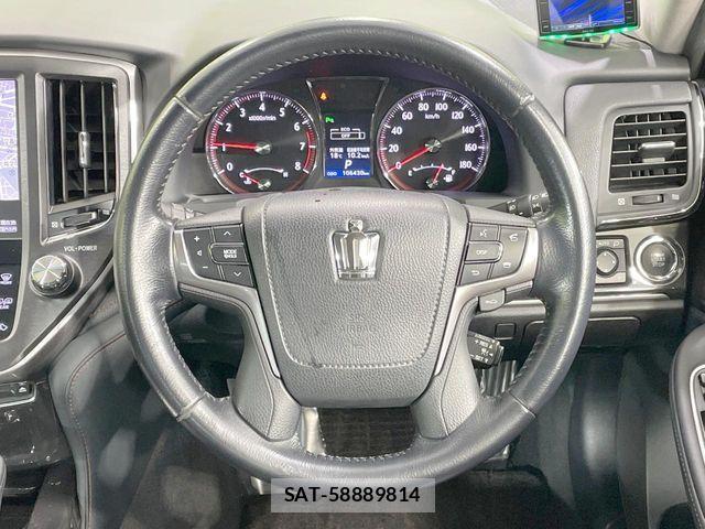 Toyota CROWN SEDAN 2013-04 8848564-11